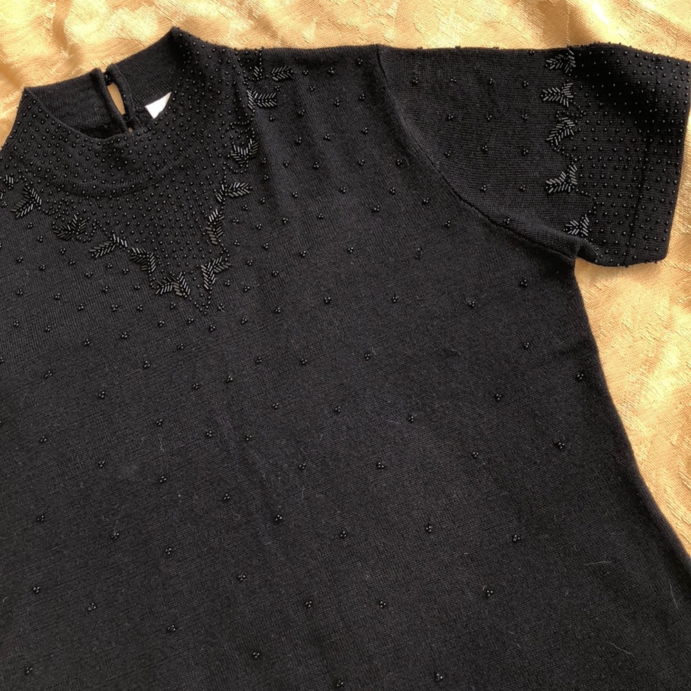 Vintage beaded sweater black knit classic short sleeve women’s large EUC